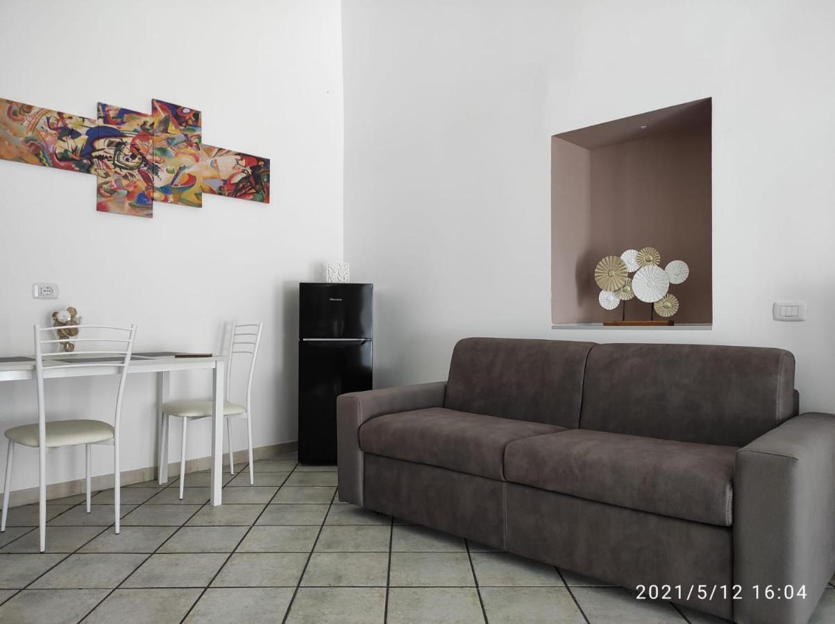 Soel Holiday Apartment Катанія Екстер'єр фото