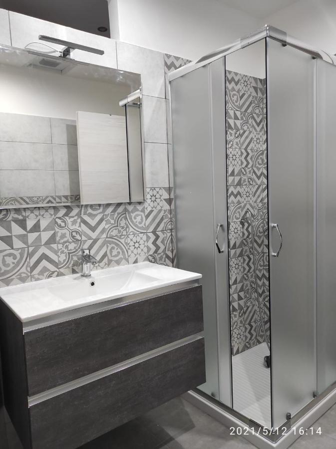 Soel Holiday Apartment Катанія Екстер'єр фото